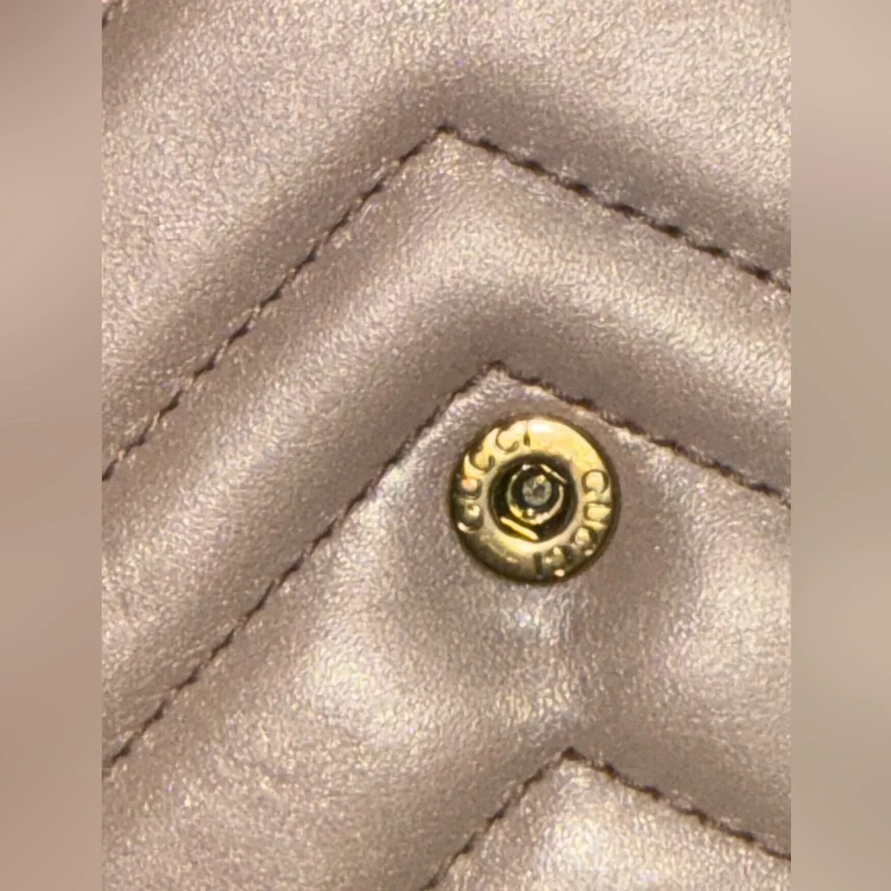 /traded/💯 Gucci Marmont Clutch/Wallet on a Chain - Picture 11 of 16